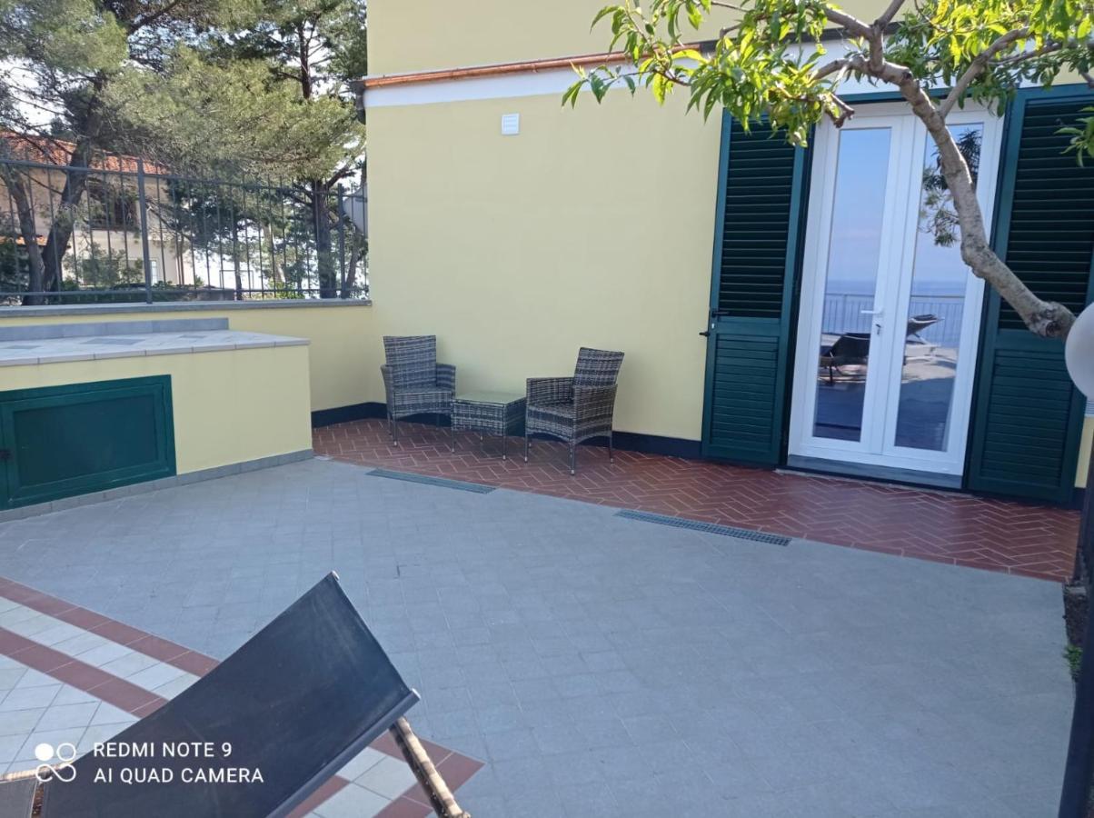 Bed and Breakfast Il Nido Rifatto Laigueglia Exterior foto